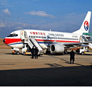张家界荷花机场空运航空快运业稳步发展的原因是什么？